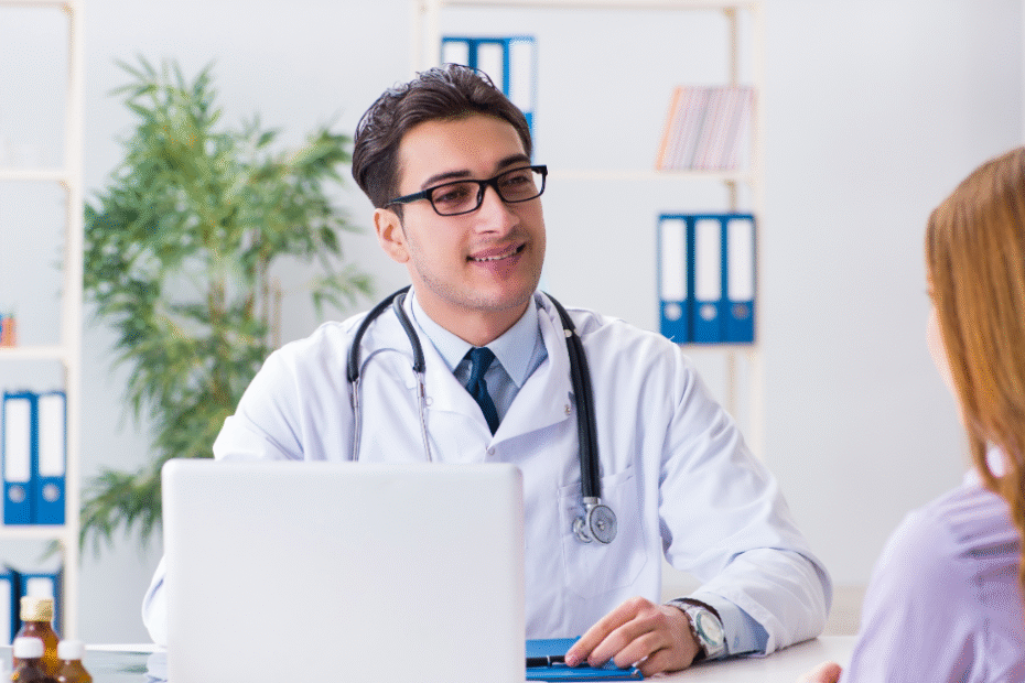 consulta médica para realização de check-up anual.