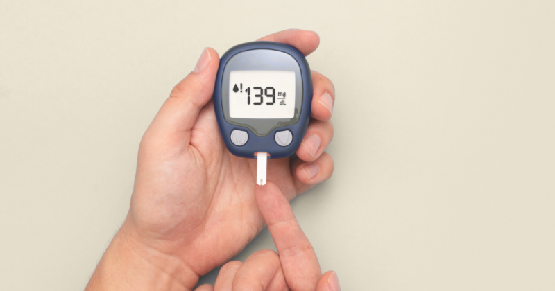 homem com glicemia alta